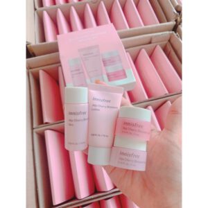 Innisfree - Jeju Cherry Blossom Special Kit